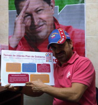 LA DEMOCRACIA DE CHAVEZ